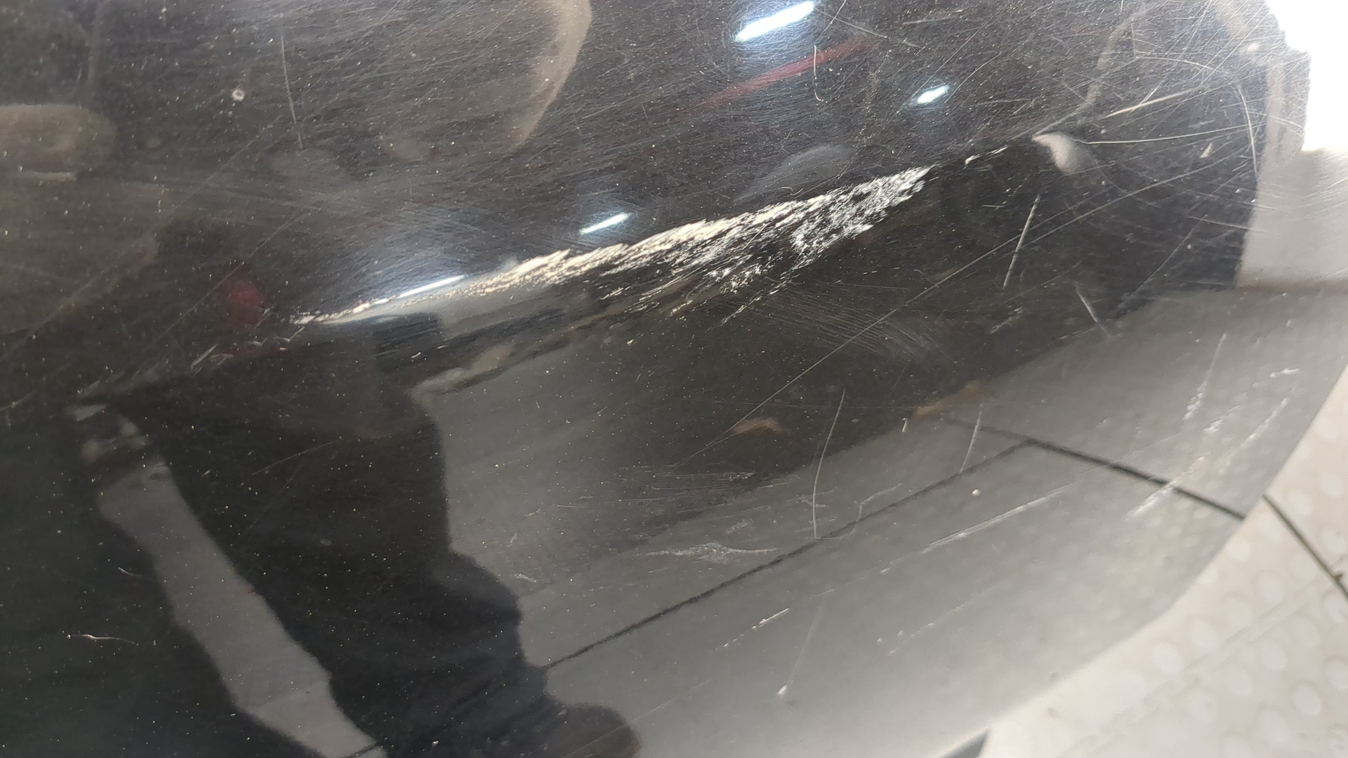 Дверь задняя правая