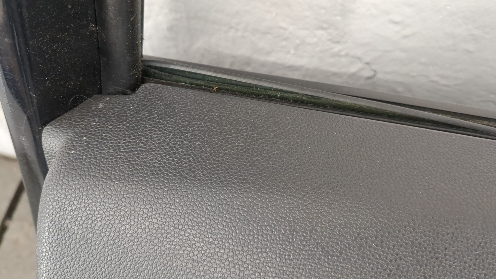 Дверь задняя правая