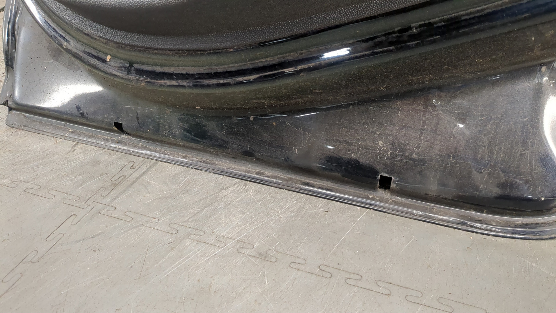 Дверь задняя правая