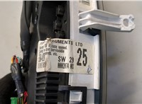  Щиток приборов (приборная панель) Toyota Avensis 1 1997-2003 20592893 #5