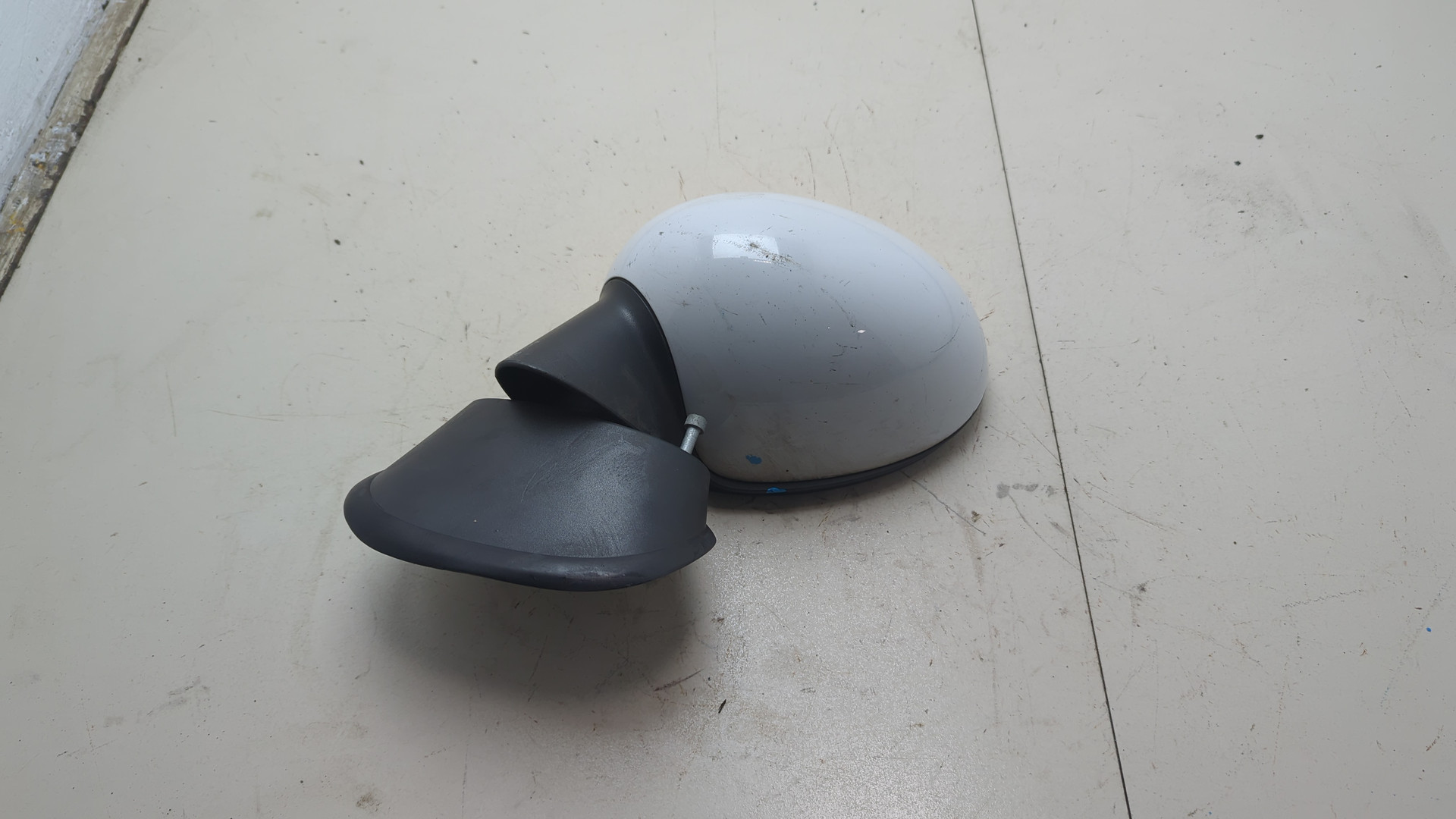 Зеркало левое электрическое