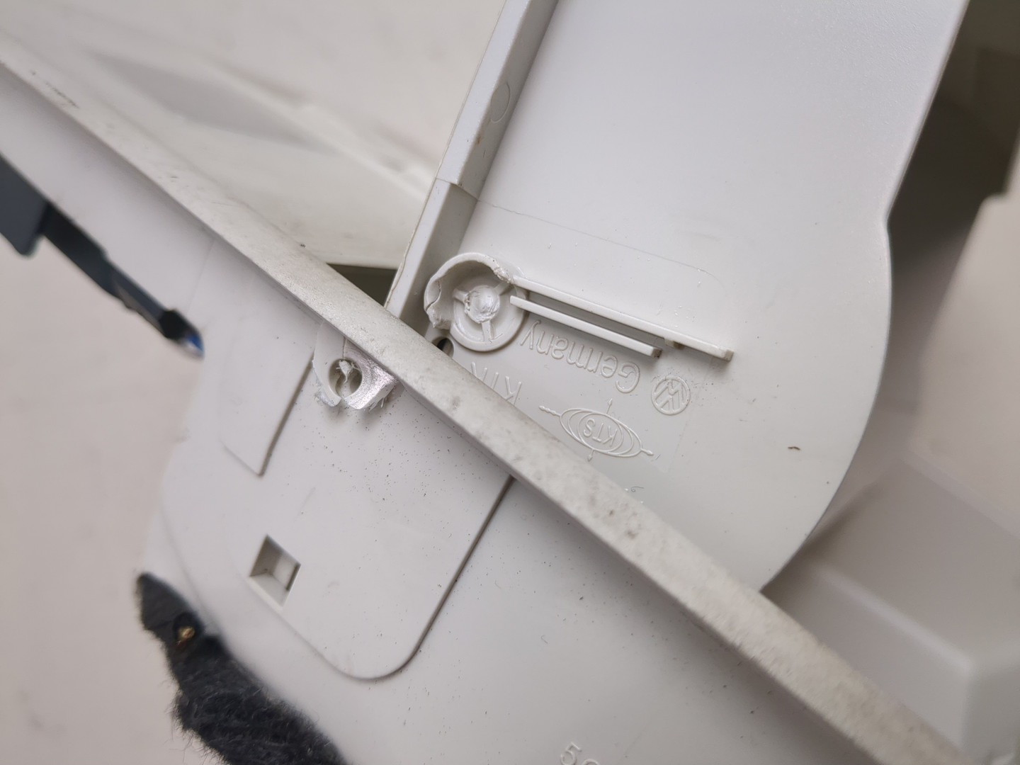 Плафон салонный