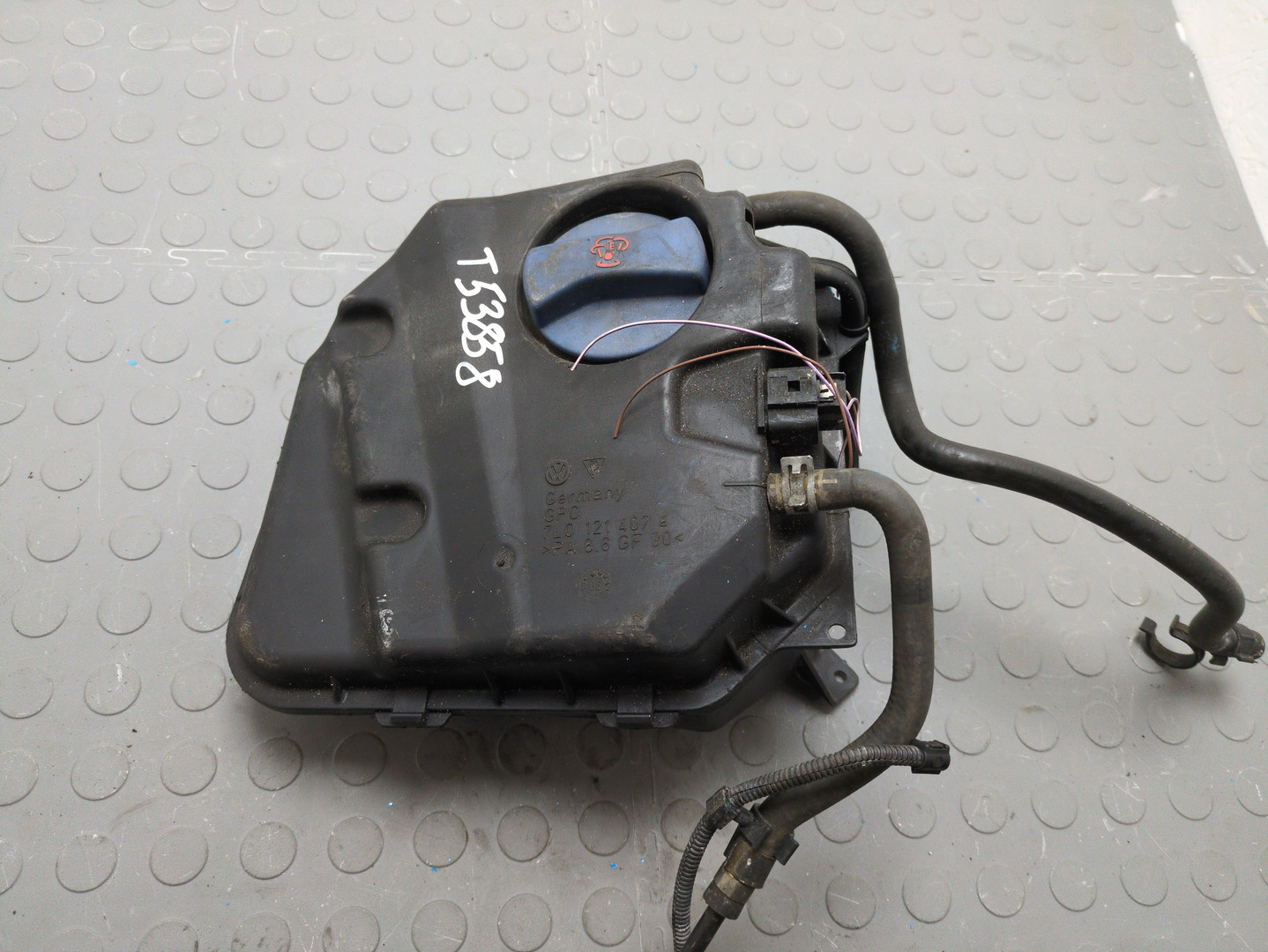 Бачок расширительный