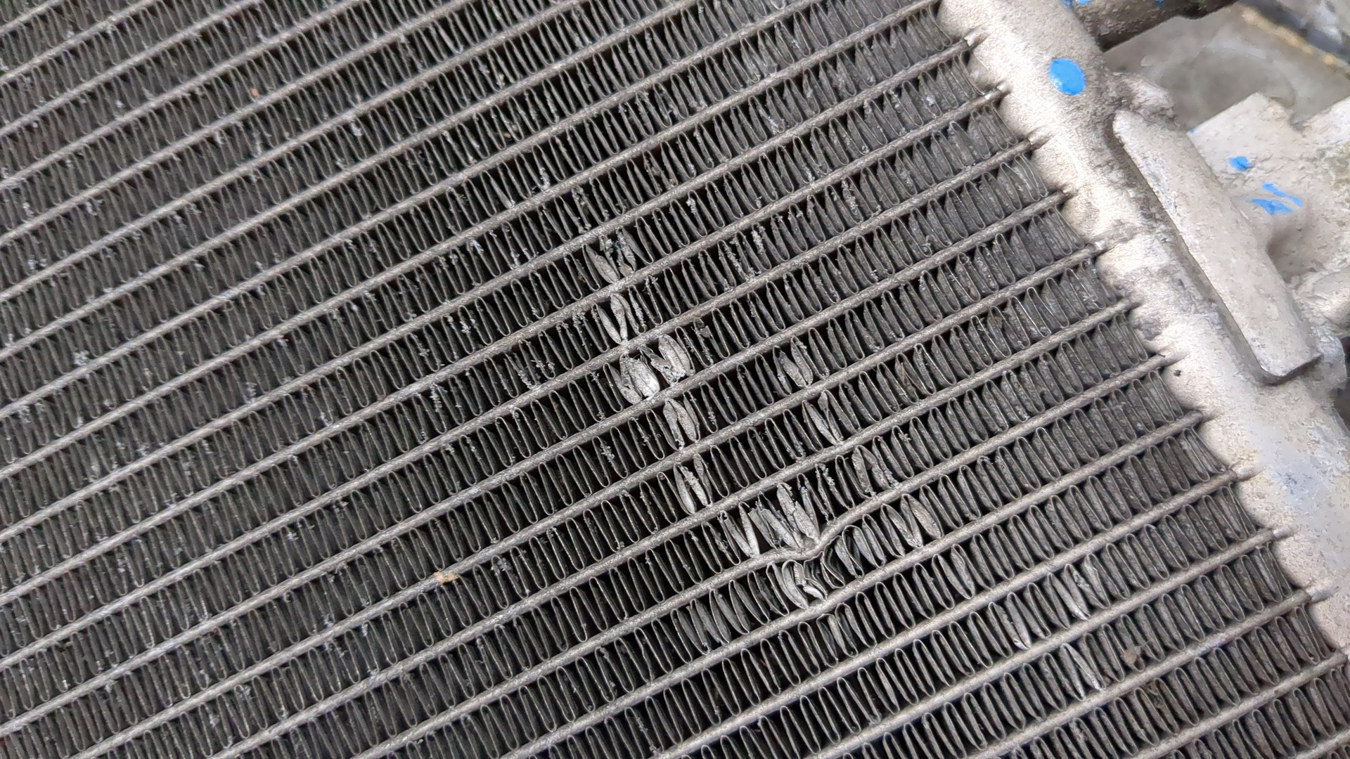 Радиатор кондиционера / конденсер