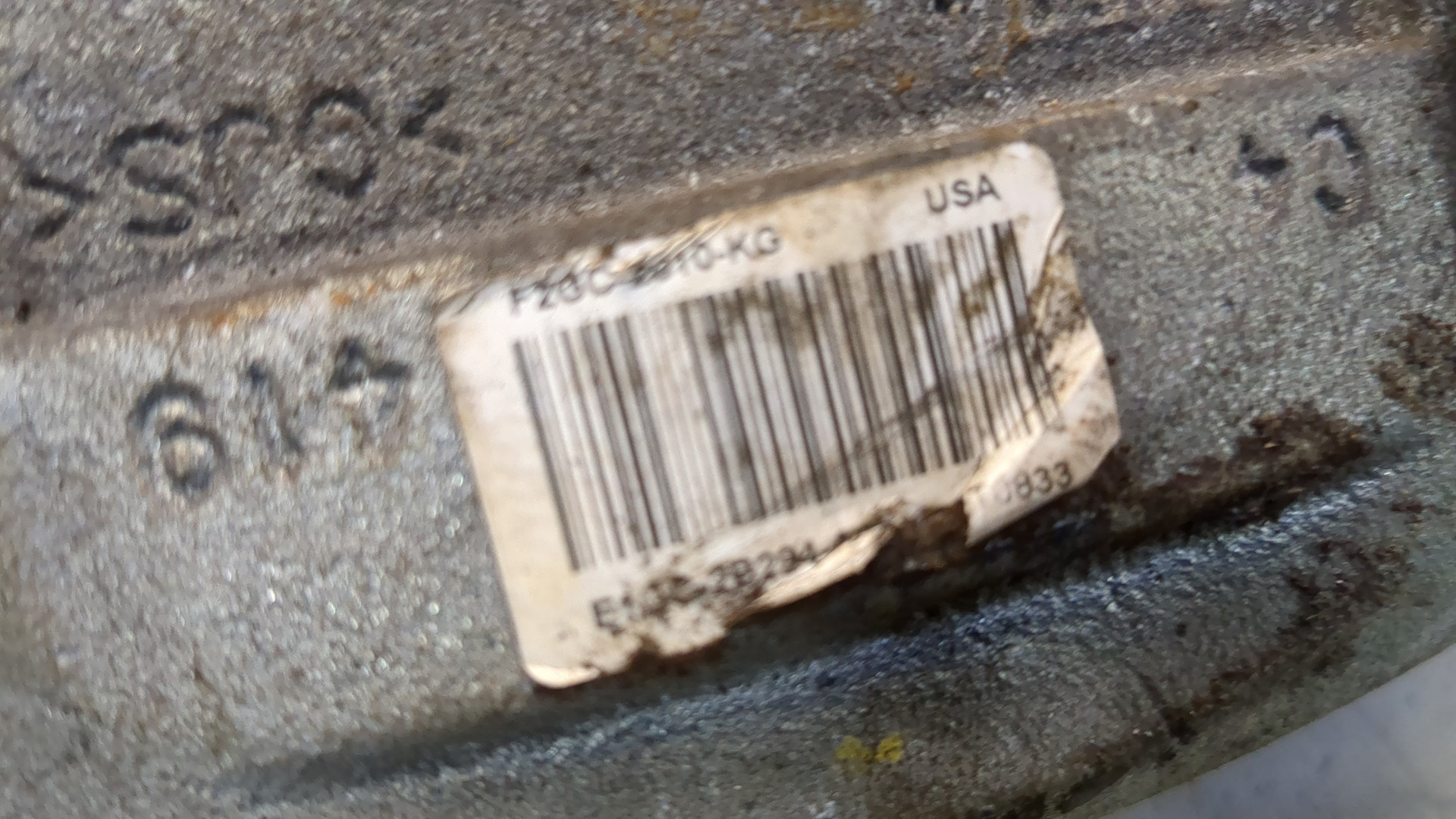 Суппорт передний правый