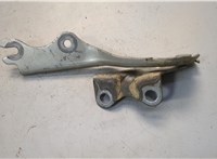  Петля капота Mazda MPV 1999-2006 20598309 #1