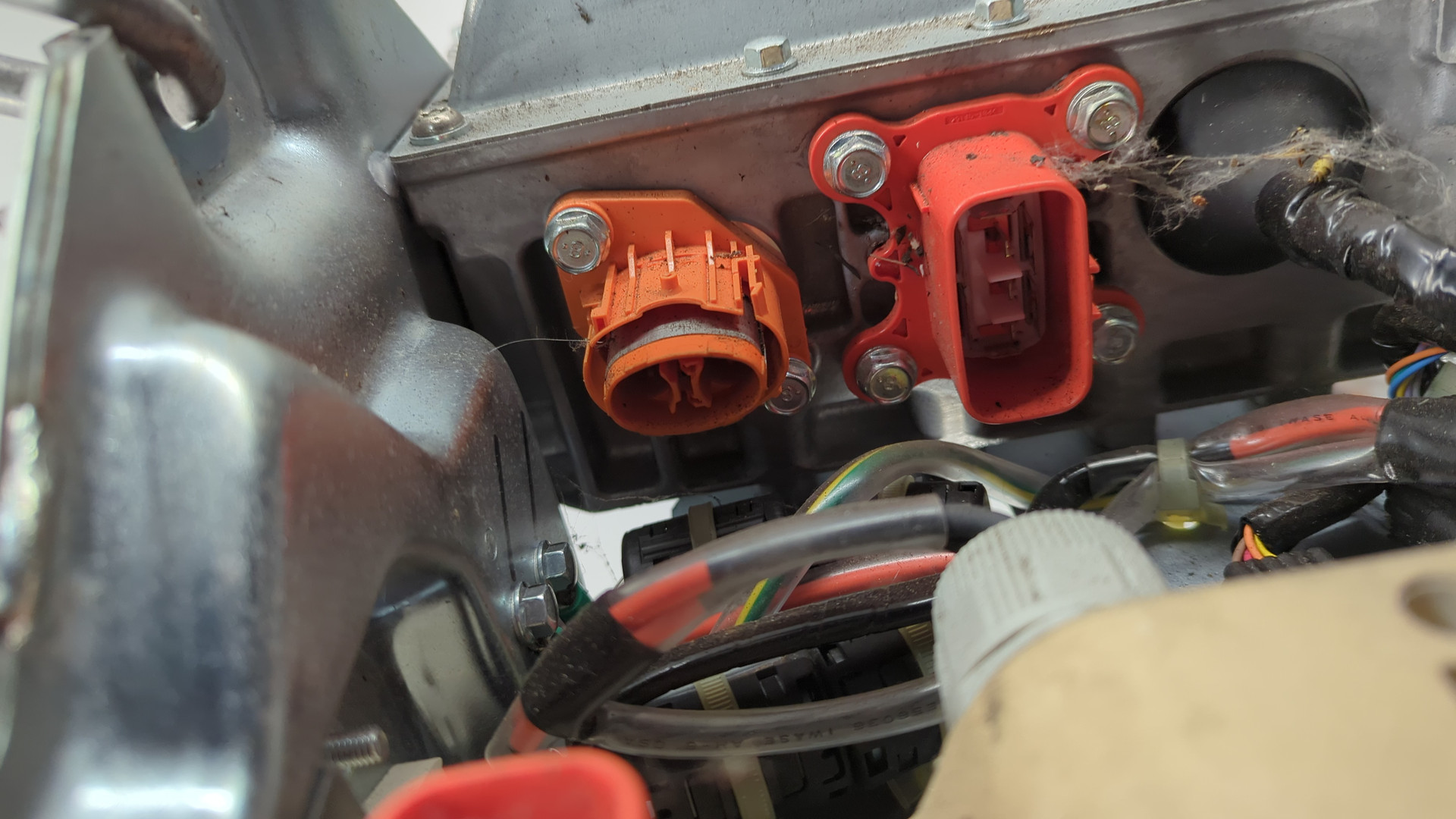 Преобразователь напряжения (адаптер)