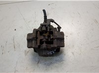  Суппорт Mercedes C W203 2000-2008 20598936 #1