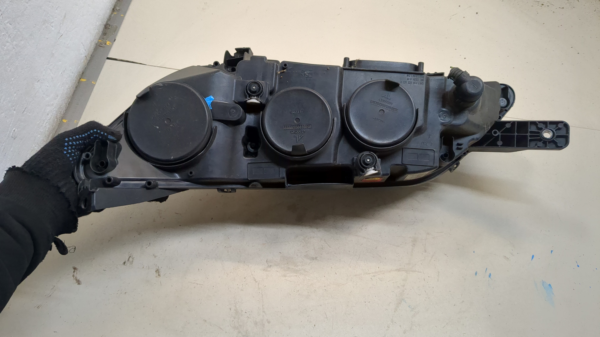 Фара правая