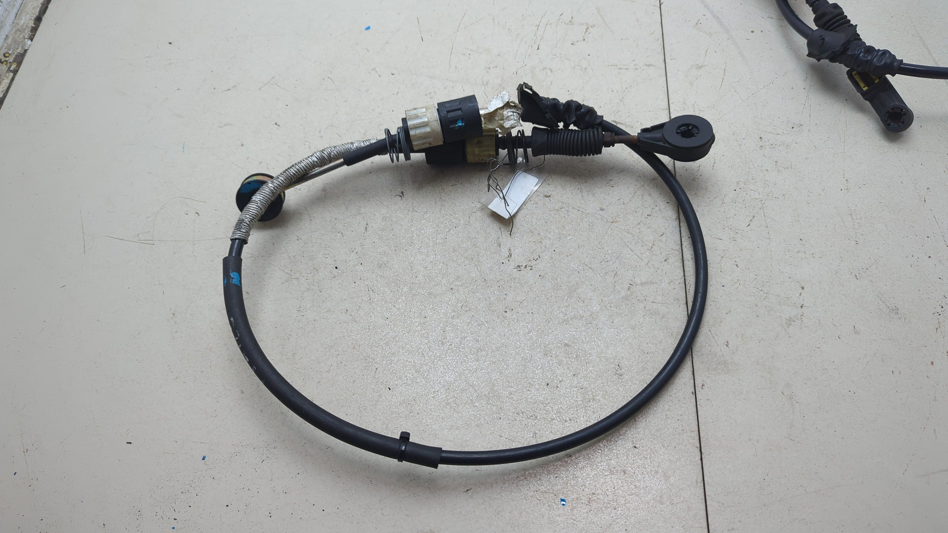 Трос КПП (выбора/переключения передач)