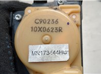  Ремень безопасности Mitsubishi L200 2006-2015 20601242 #2