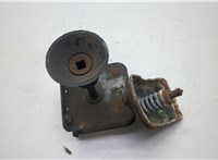  Кронштейн запасного колеса Toyota Sequoia 2000-2008 20602272 #1