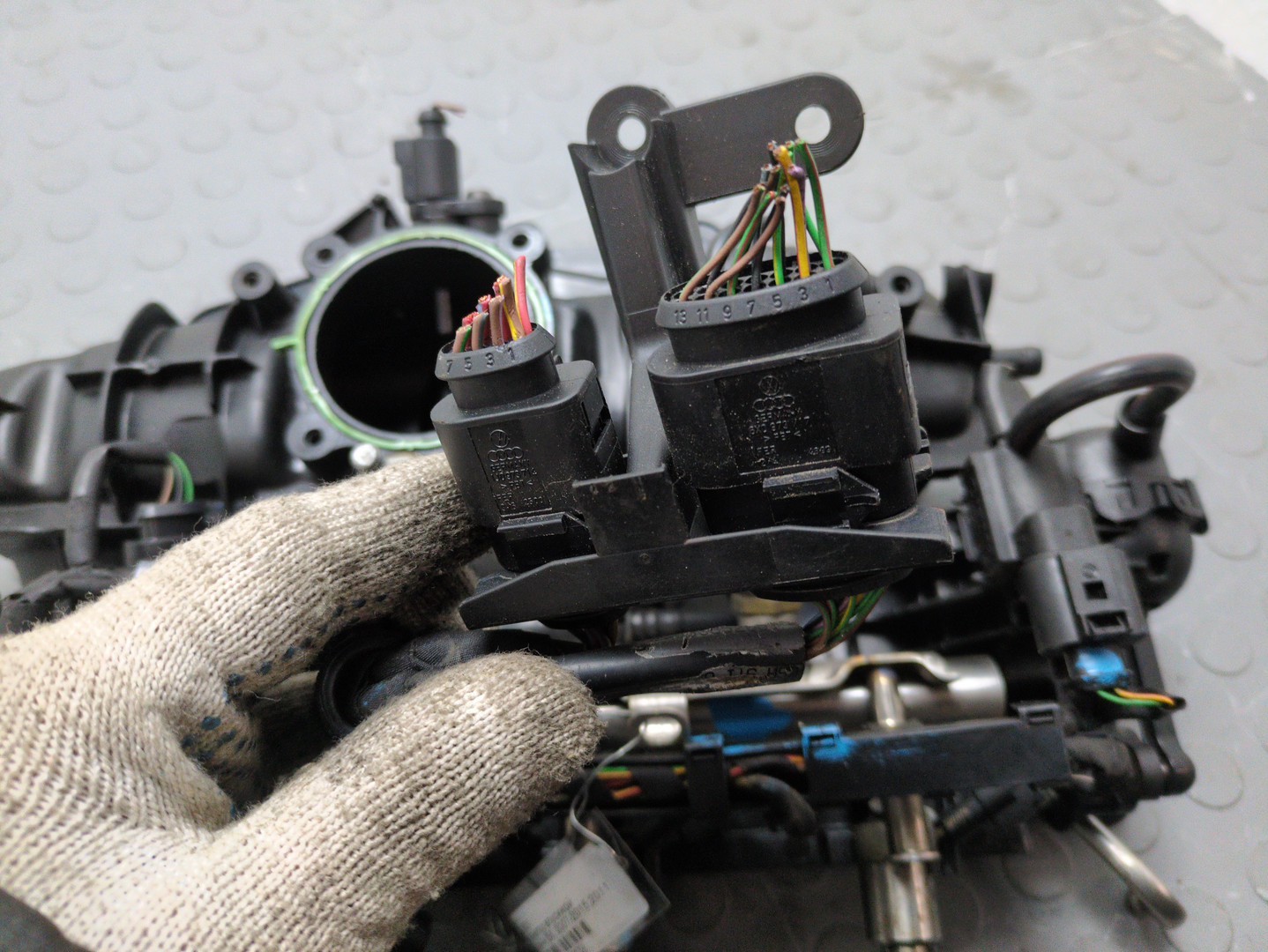 Коллектор впускной