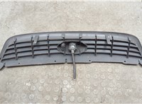  Решетка радиатора Ford Focus 2 2008-2011 20604360 #2