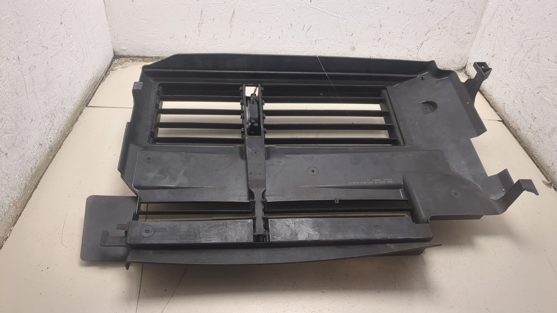 Жалюзи (воздуховод) бампера переднего