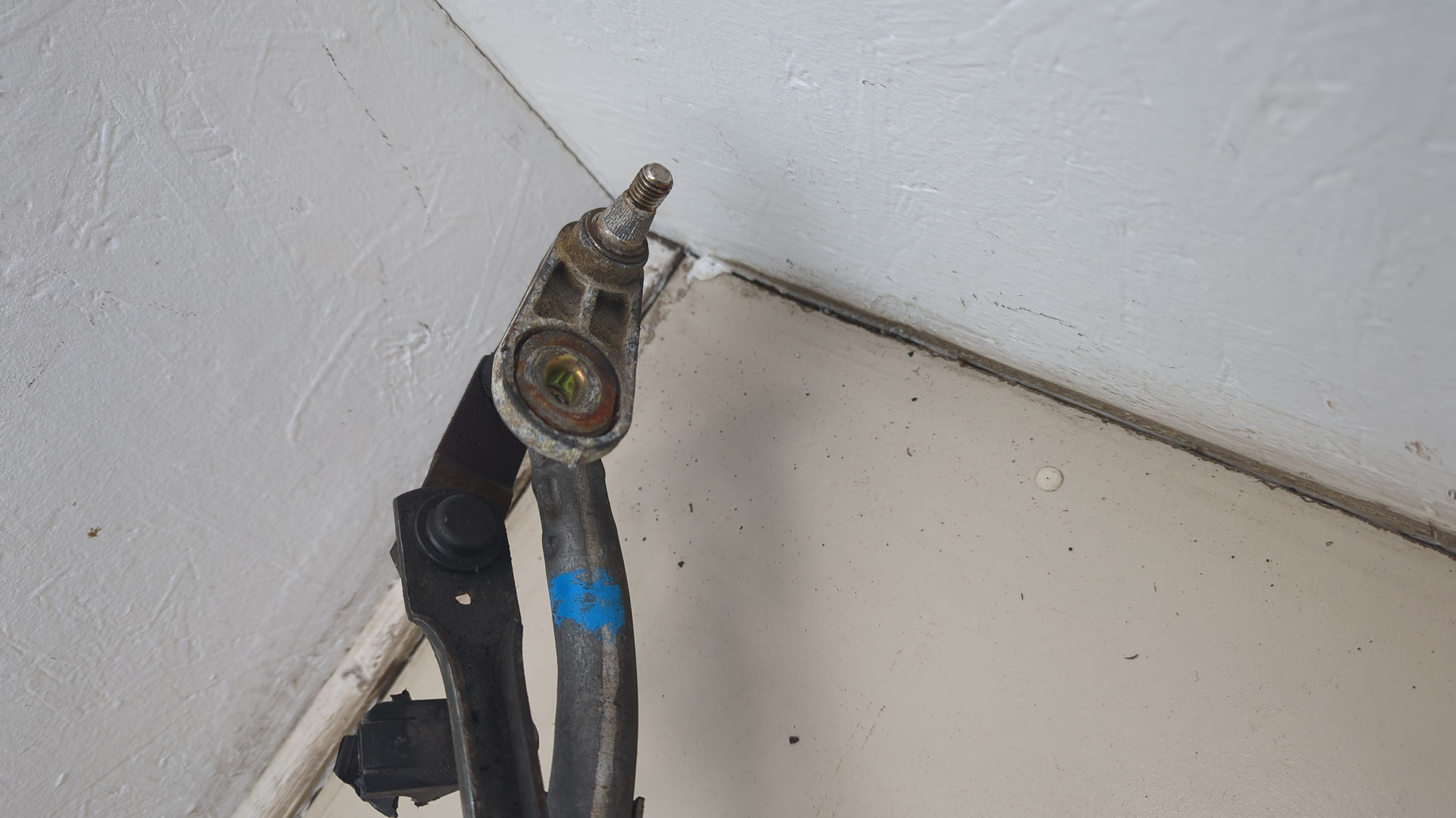 Трапеция стеклоочистителей