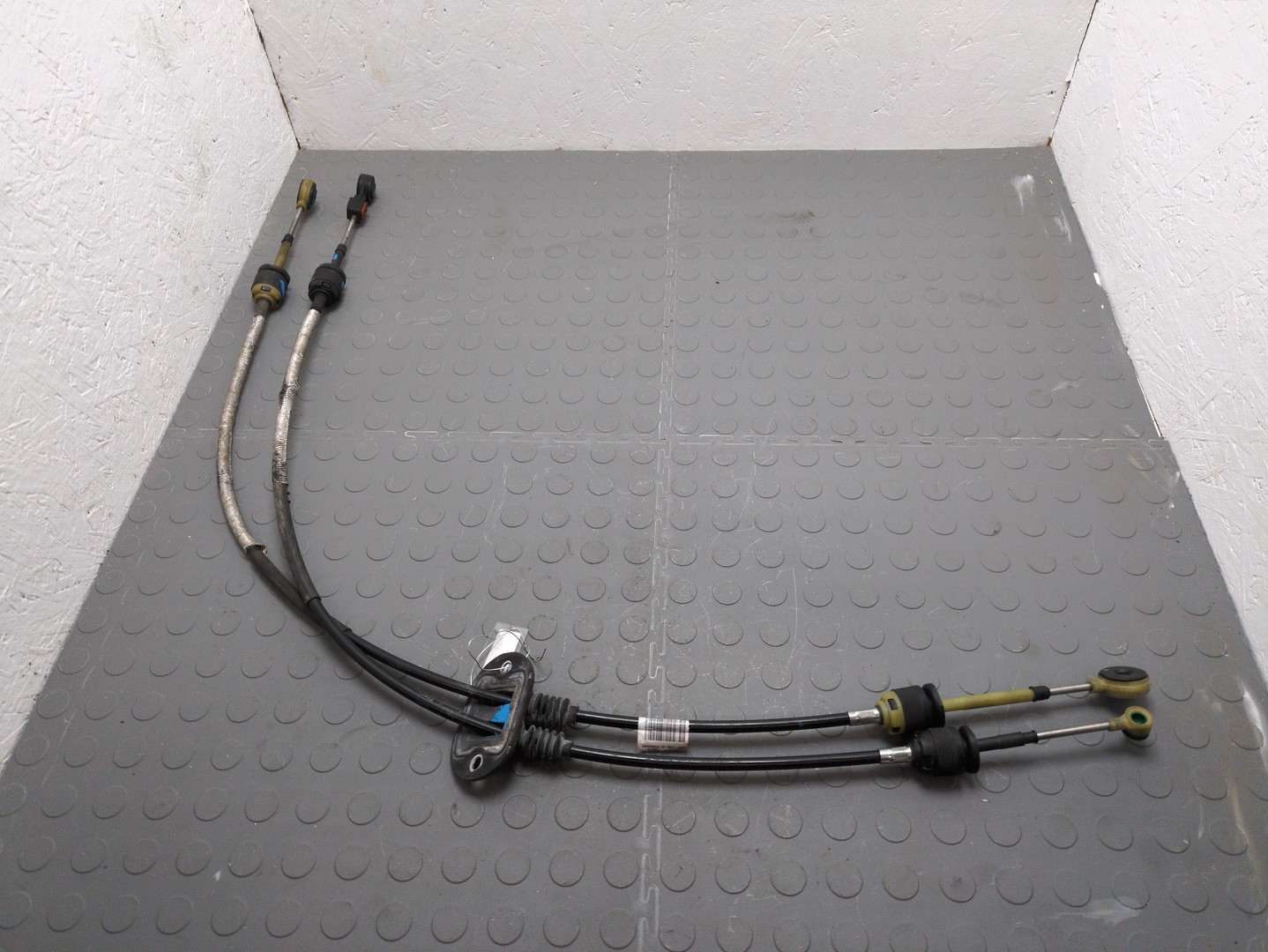 Трос КПП (выбора/переключения передач)