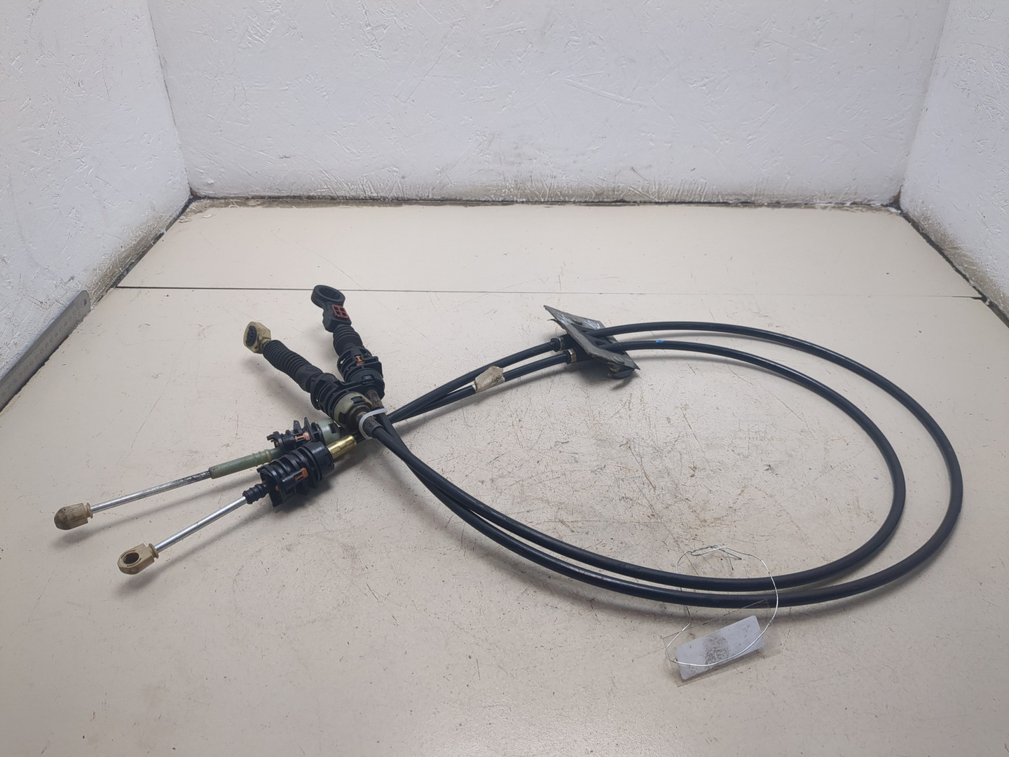 Трос КПП (выбора/переключения передач)