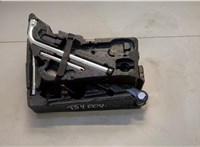  Набор инструментов штатный Audi Q7 2005-2015 20607608 #1