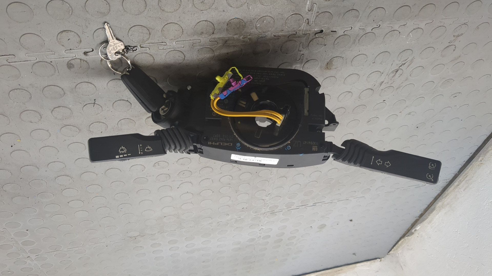 Переключатель подрулевой