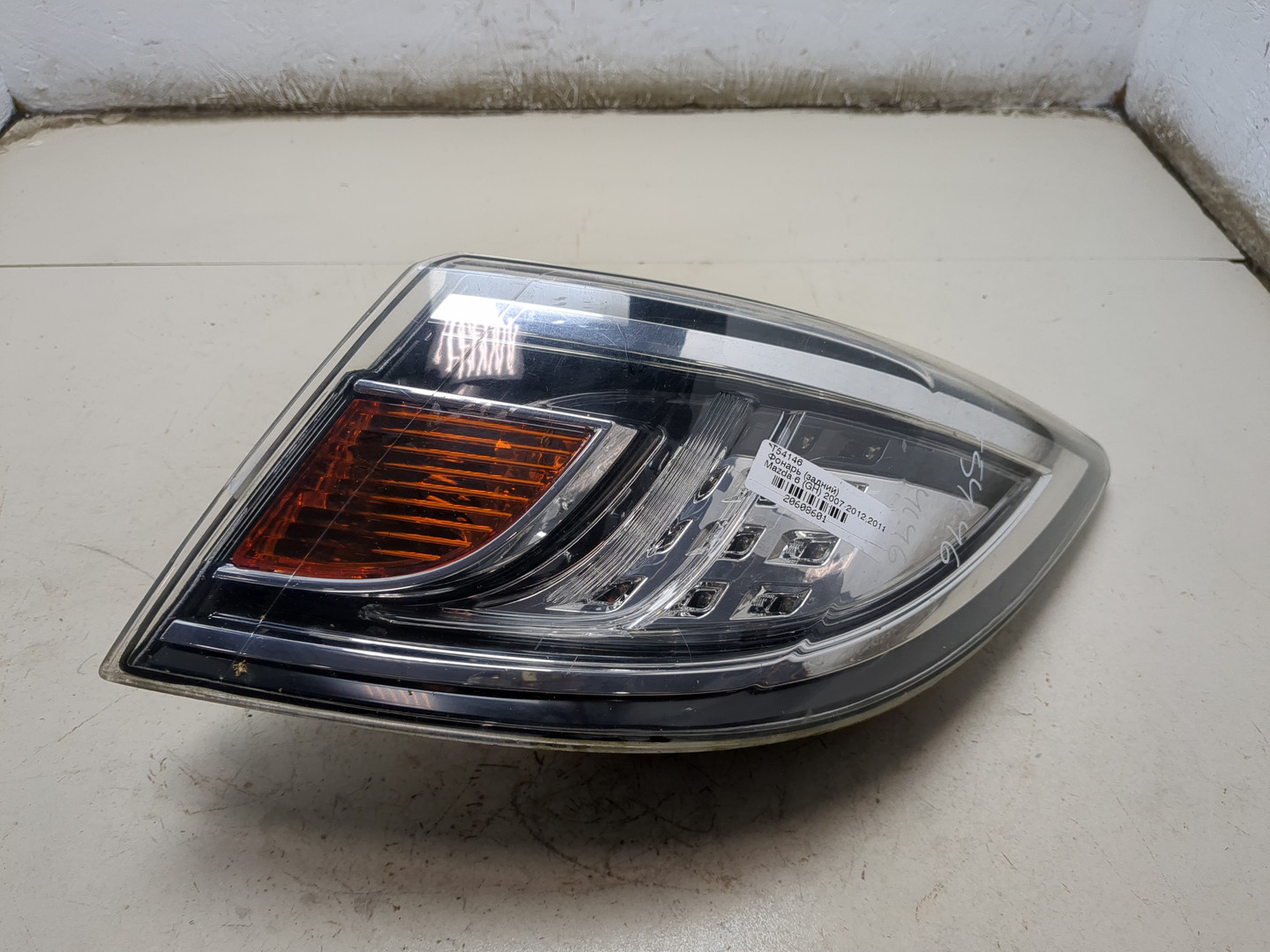 Фонарь задний правый