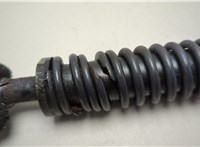  Амортизатор крышки багажника Volkswagen Touareg 2002-2007 20608683 #2