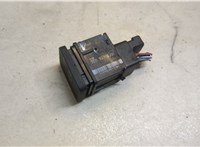  Кнопка стояночного тормоза (ручника) Volkswagen Passat 6 2005-2010 20608752 #1