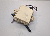  Блок предохранителей Lexus RX 2003-2009 20612851 #1