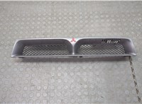  Решетка радиатора Mitsubishi Galant 1997-2003 20614141 #1