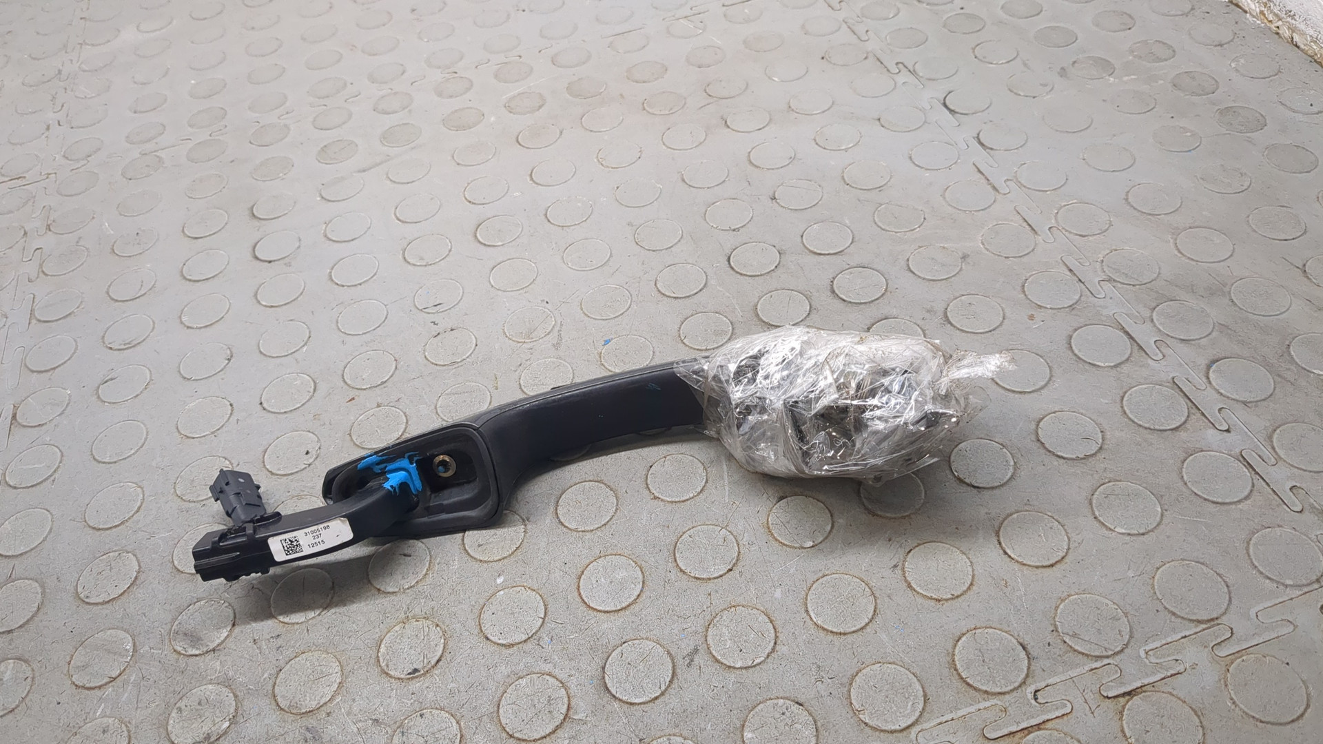 Ручка двери наружная