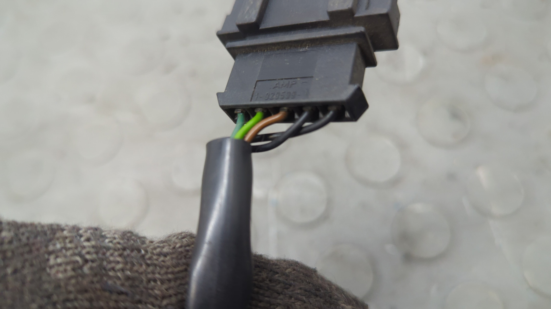 Зеркало правое электрическое