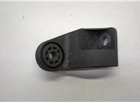 84164532 Кронштейн радиатора Chevrolet Equinox 2017-2024 20616108 #1