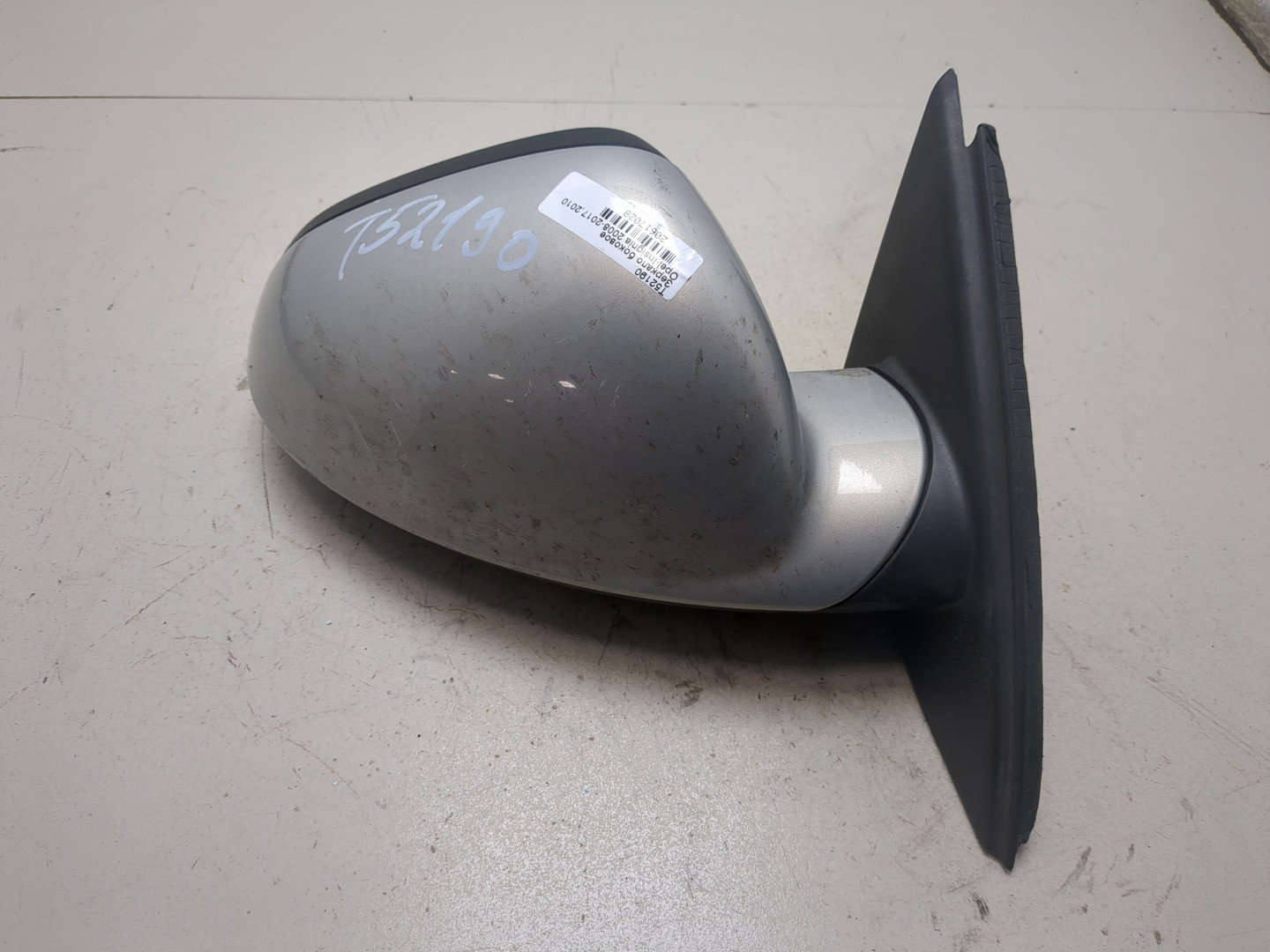 Зеркало правое электрическое