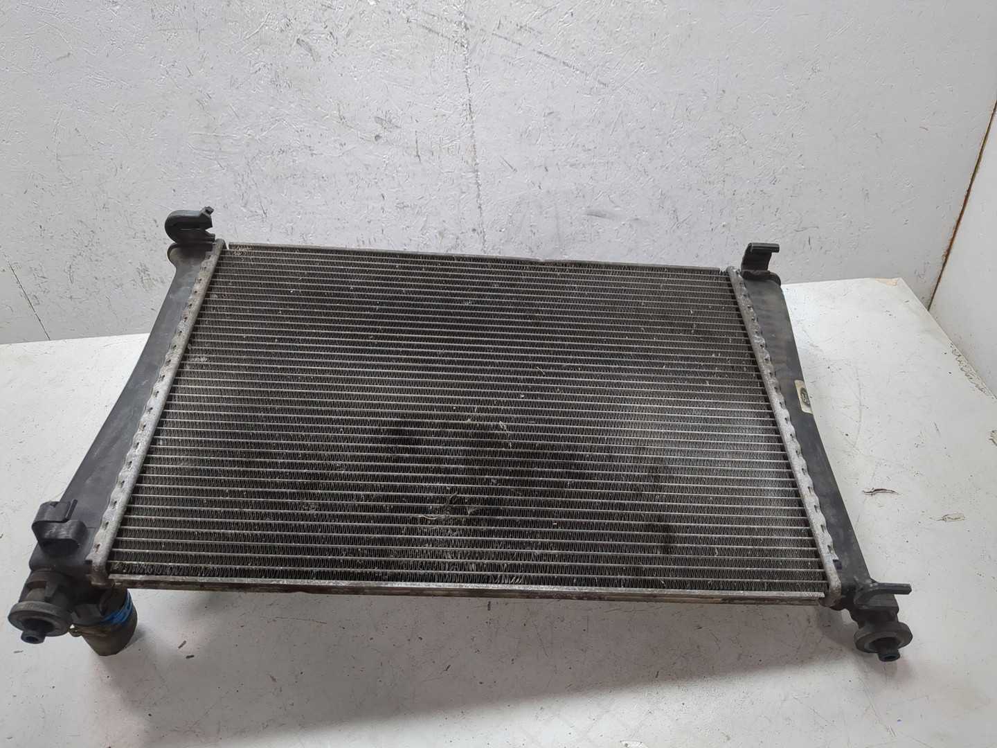 Радиатор охлаждения двигателя основной