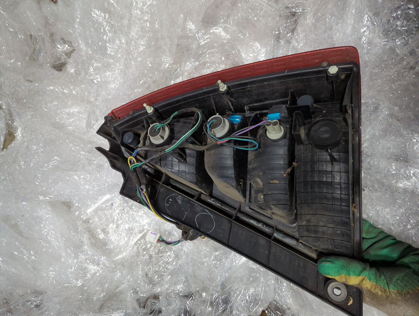 Фонарь задний левый