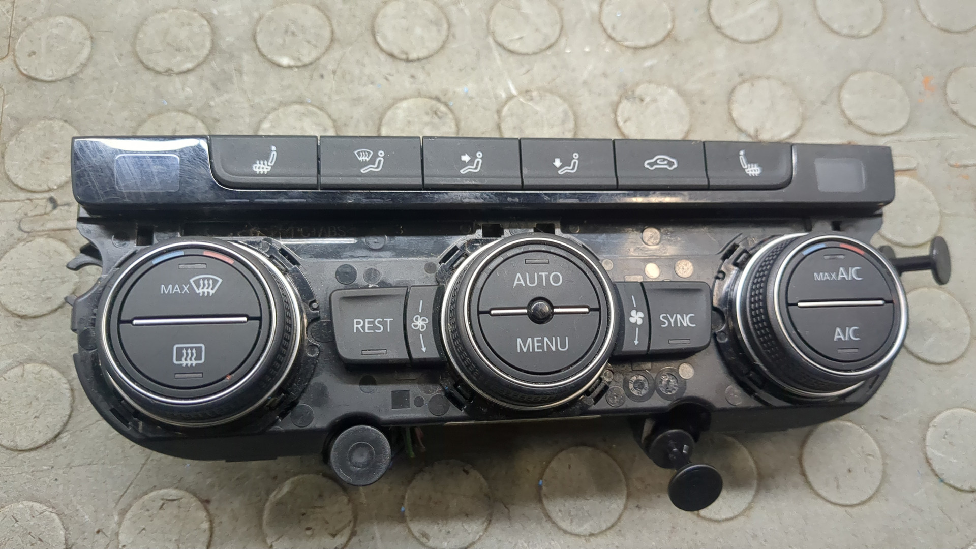 Переключатель отопителя