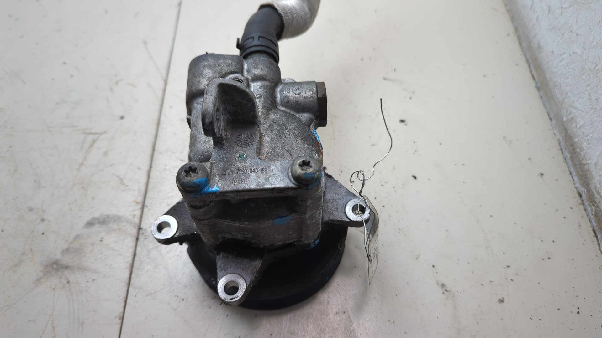 Насос ГУР (гидроусилитель руля)