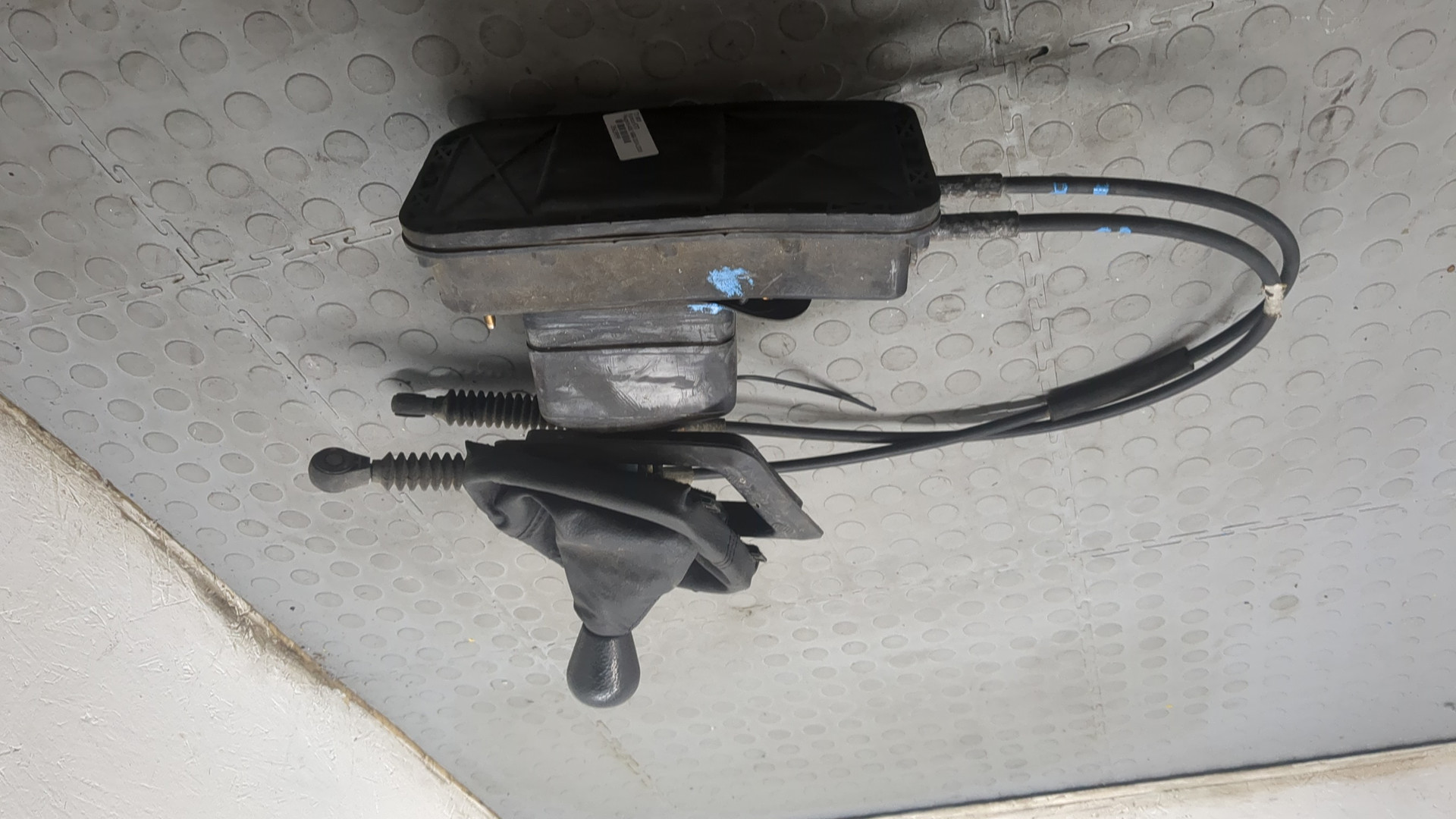 Кулиса МКПП / АКПП