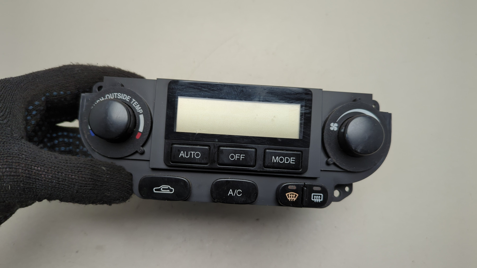 Переключатель отопителя