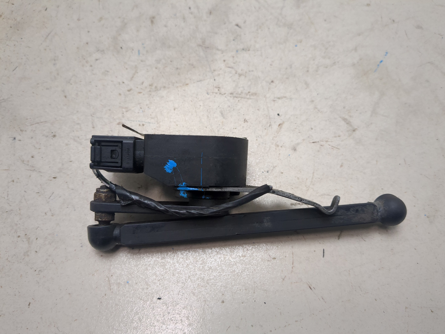 Датчик регулировки дорож. просвета