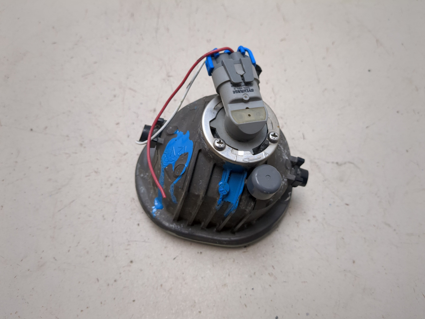 Фара противотуманная правая