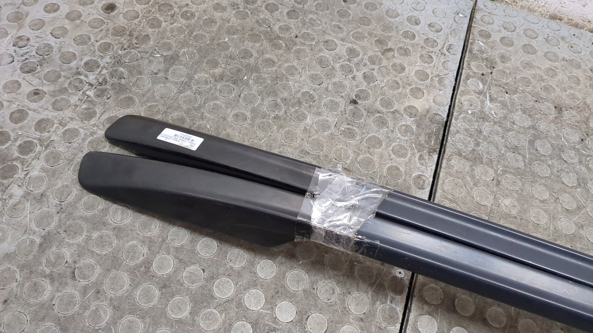 Рейлинги (релинг) к-кт (планки на крышу)