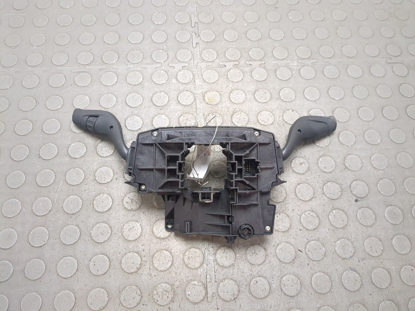 Переключатель подрулевой