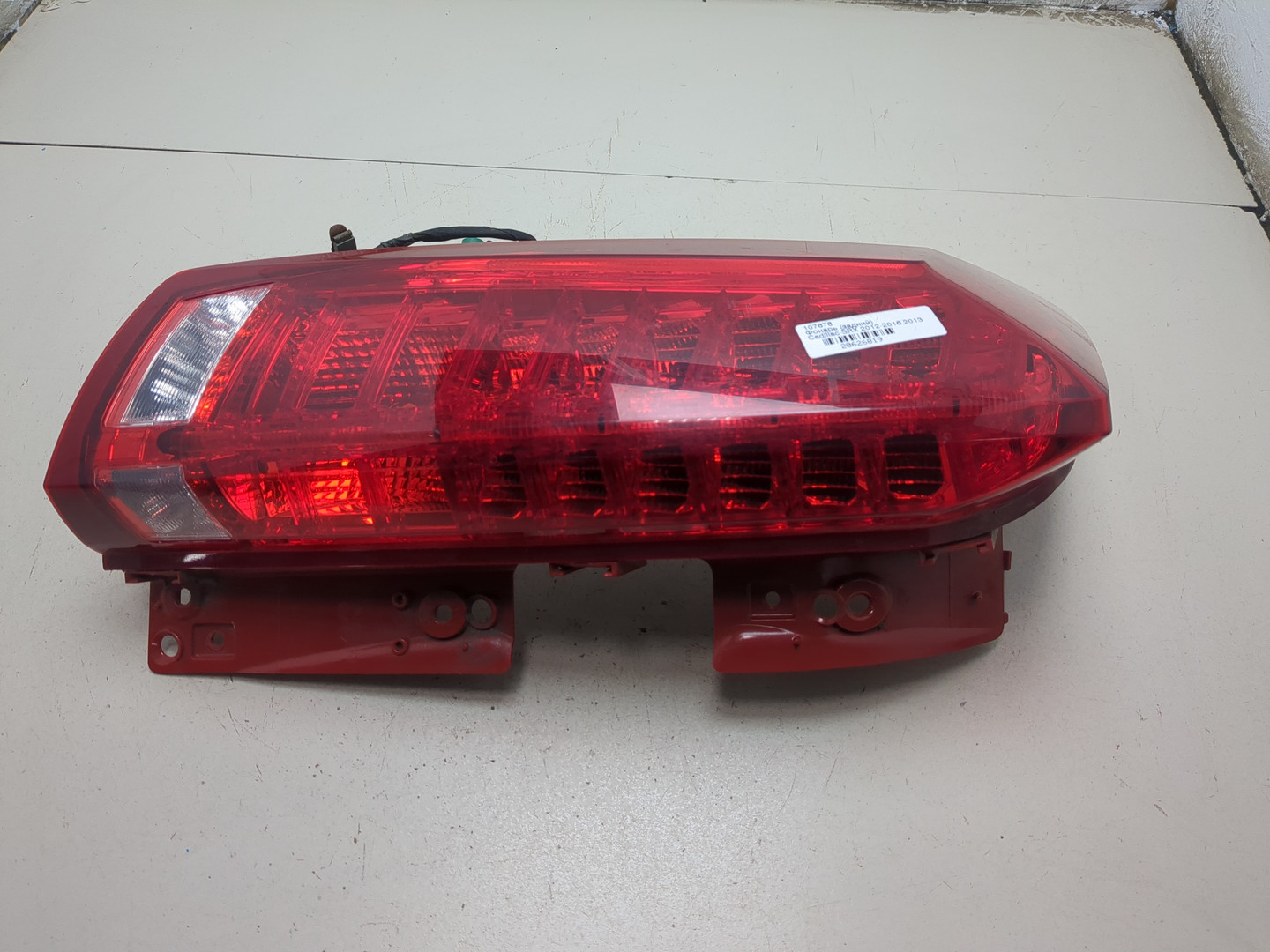 Фонарь задний левый