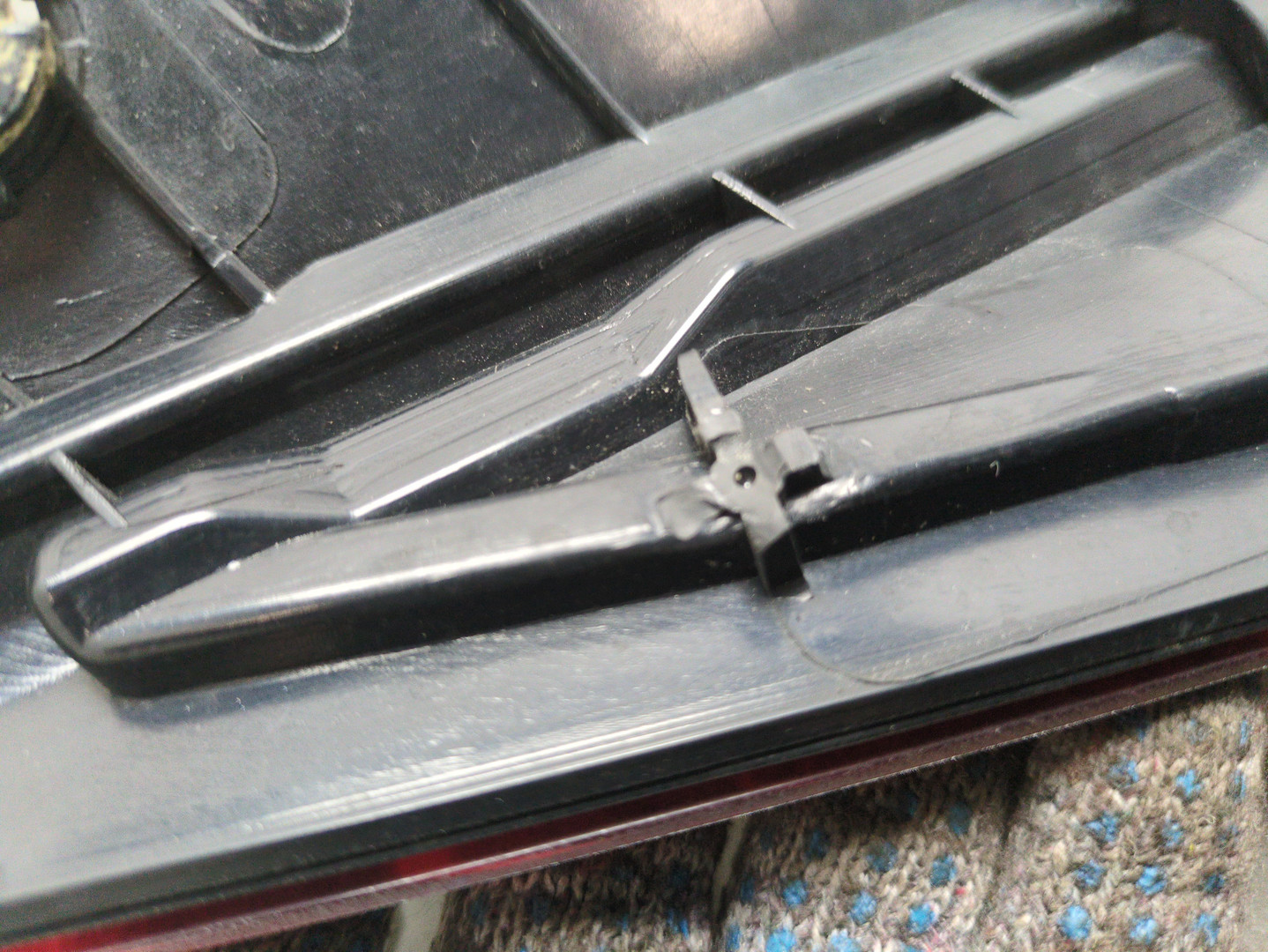 Фонарь задний правый