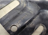 LJ9C5084AA Кронштейн подрамника Ford Mustang Mach-E 20627149 #2