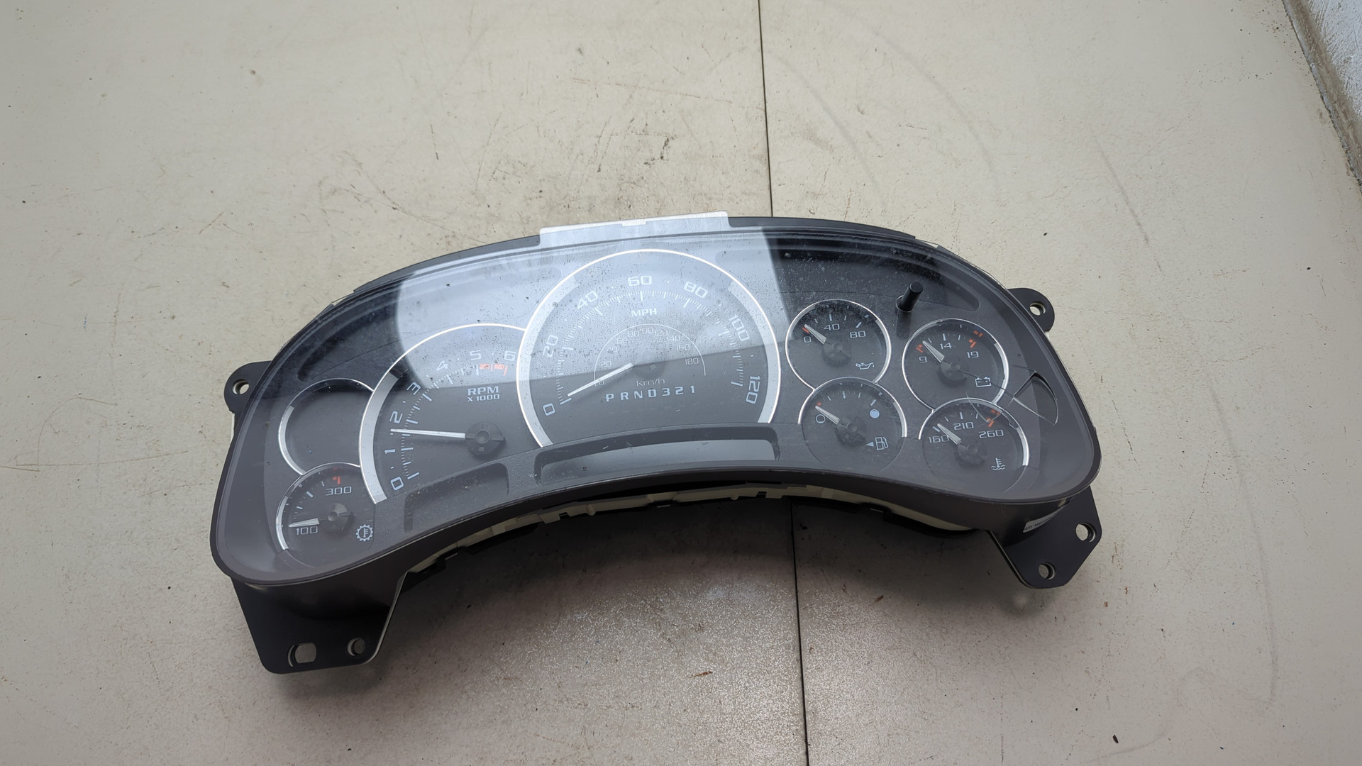 Панель приборов