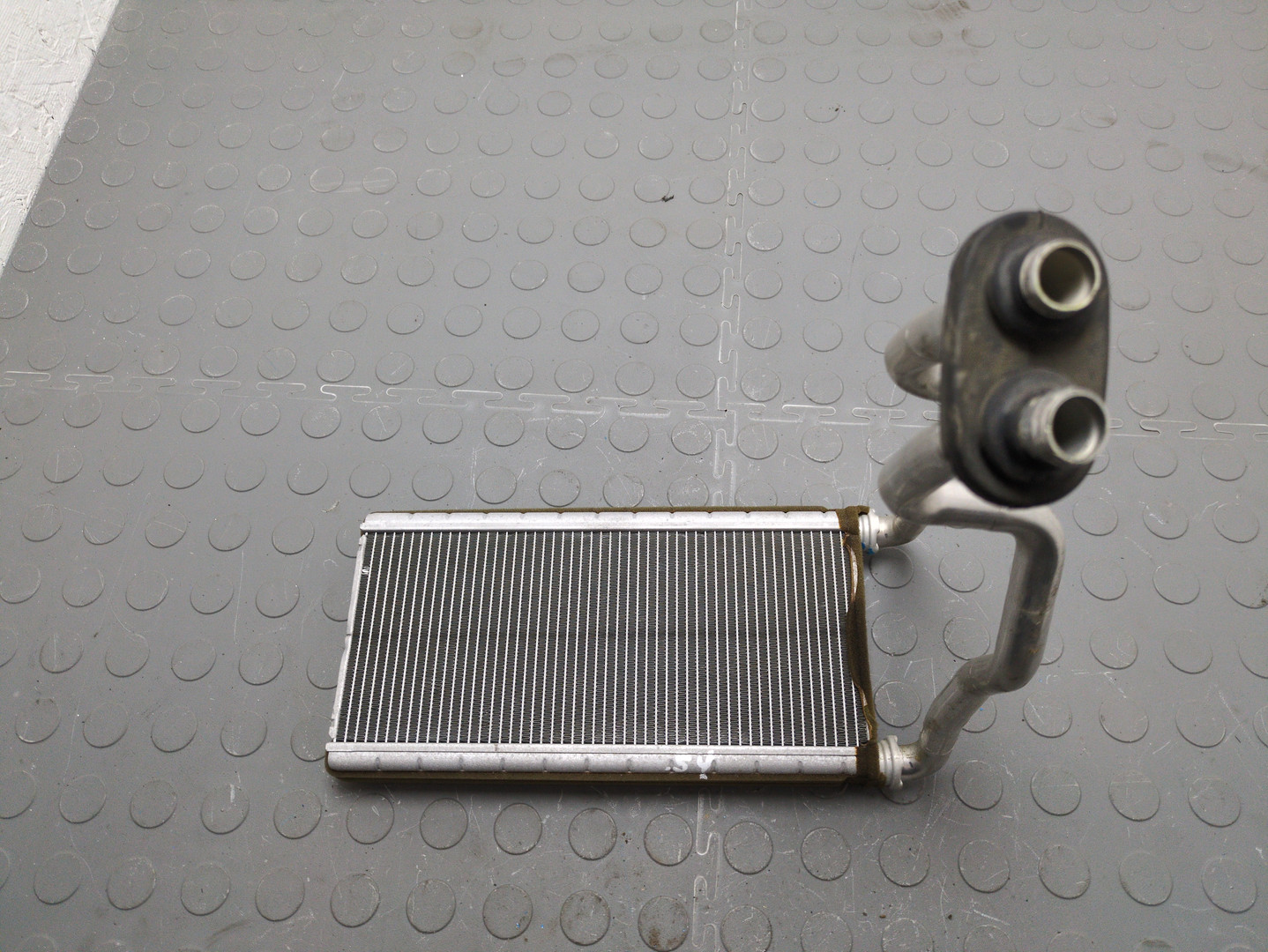 Радиатор отопителя