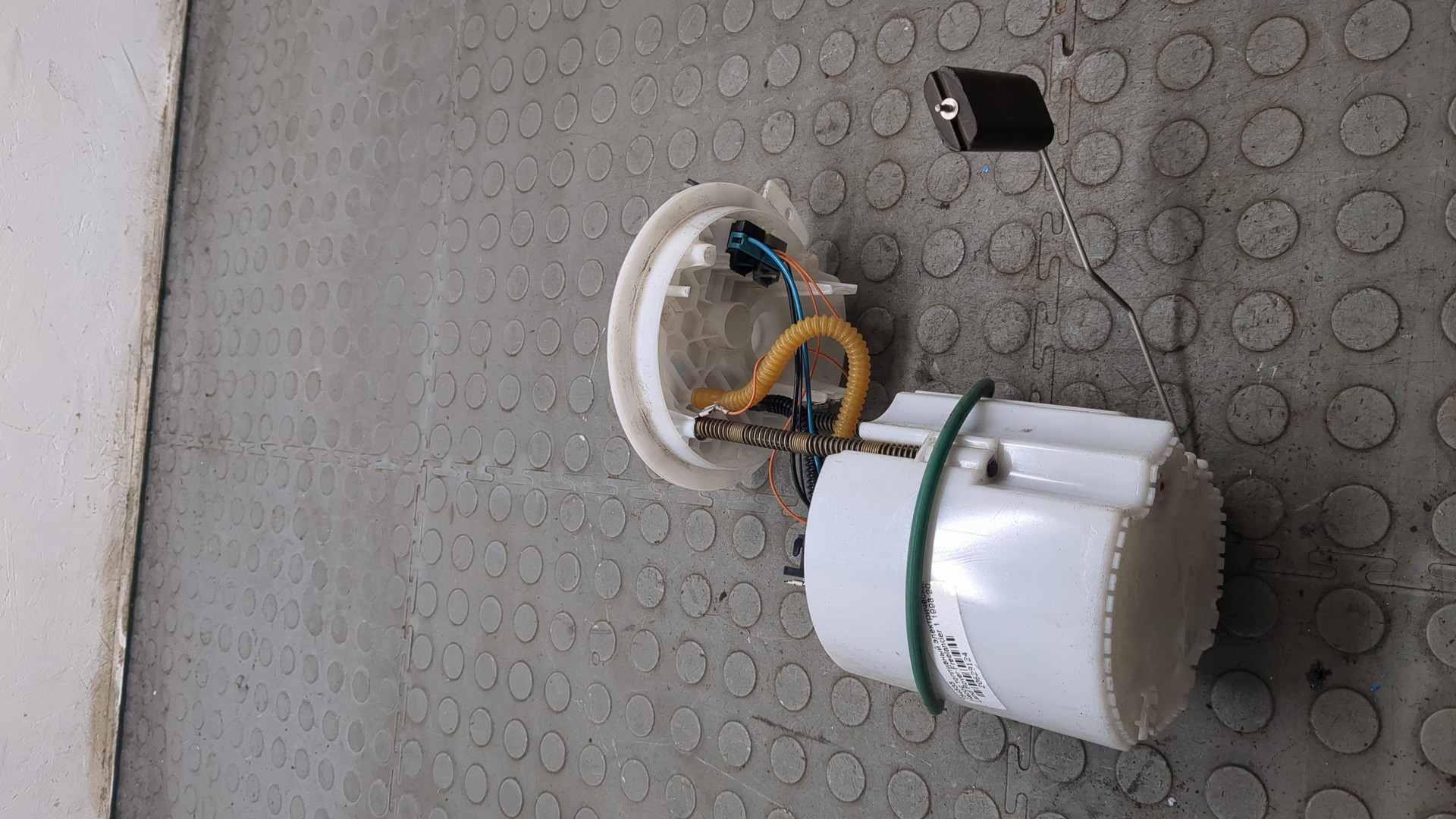 Насос топливный электрический