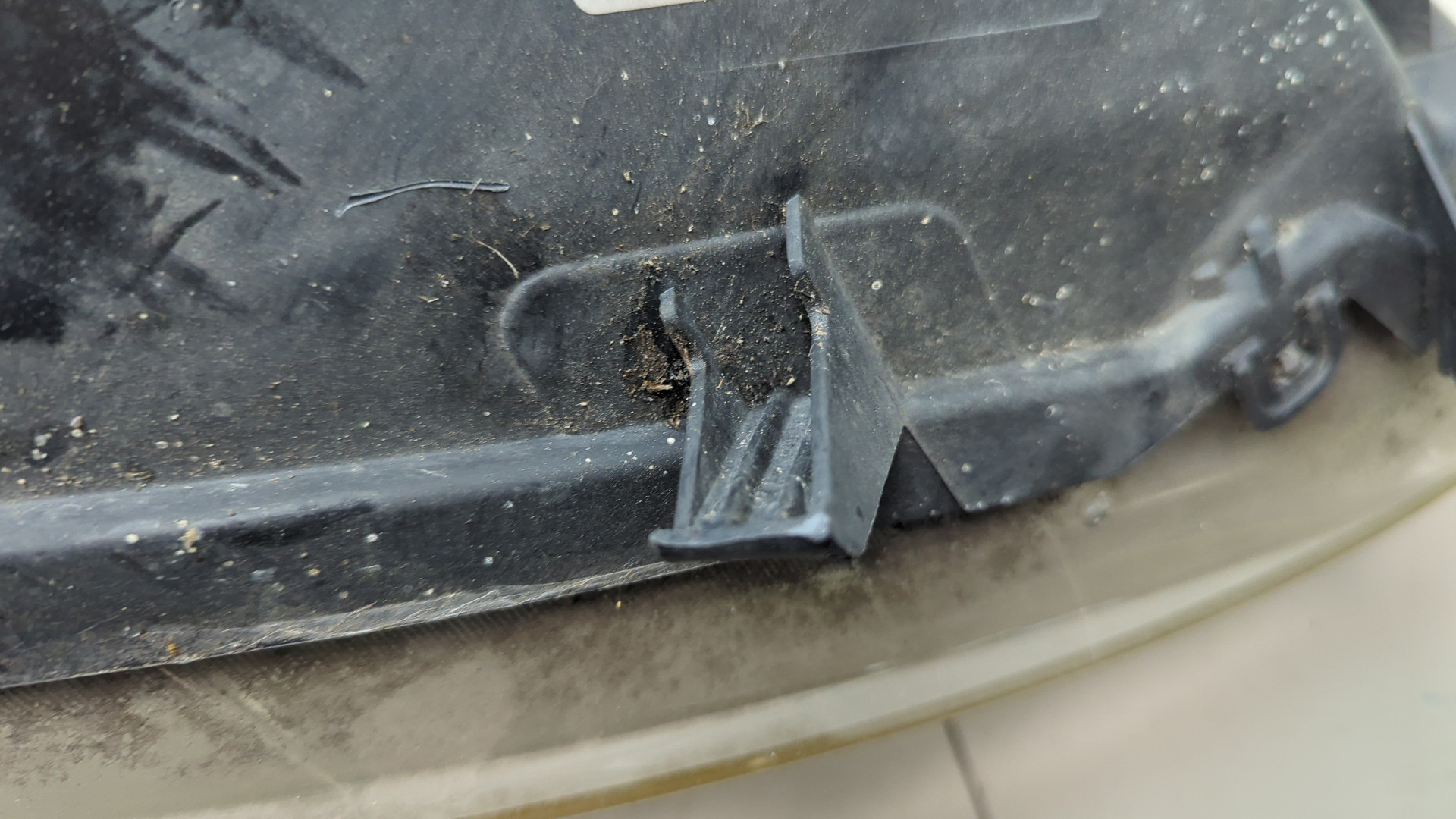 Фара правая